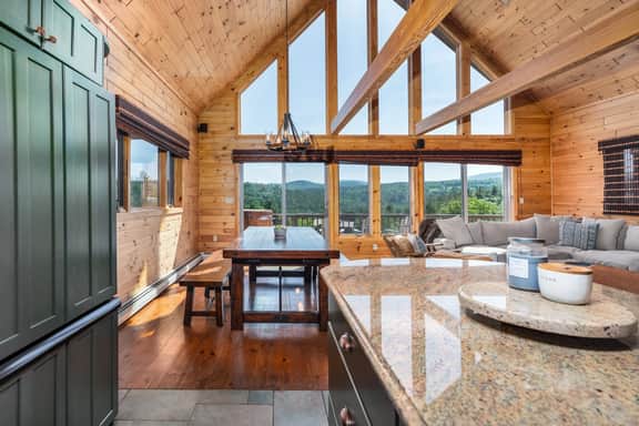48 Highland Views - Image 2