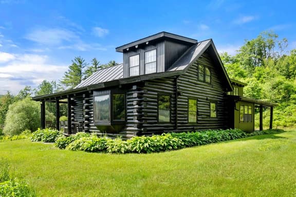 6 Parker Lodge - Image 1