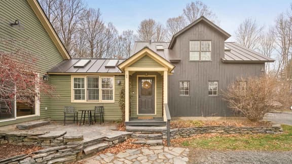 53 Godfrey - Image 1
