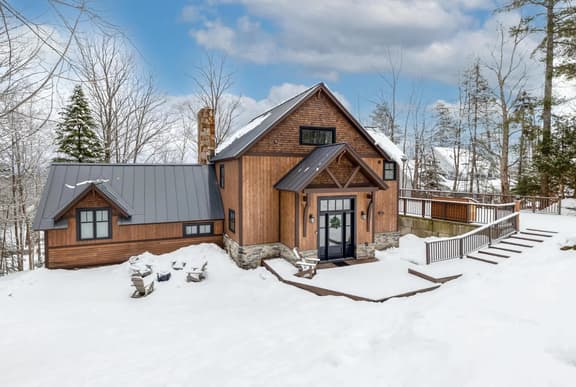140 Upper Loop - Image 1